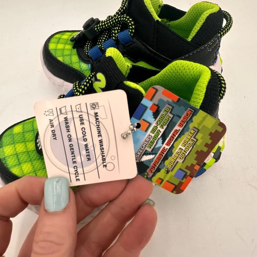 Skechers Air-Cooled Memory Foam Minecraft Mega-Craft Sneakers Size 5 NWT